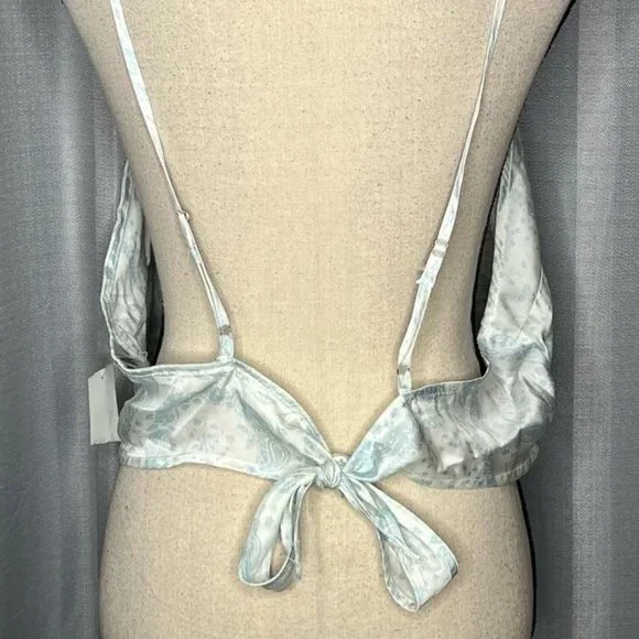 BP White Light Blue Printed Tie Back Scarf Crop Top Women's Plus Size 1X - Picture 4 of 8